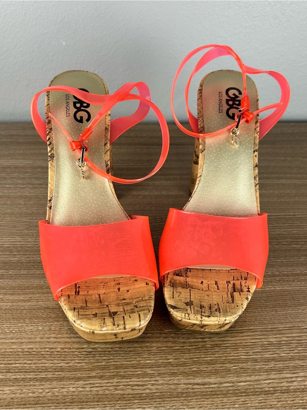 GBG Los Angeles Neon Coral Cork Platform Wedge Sandals 8.5